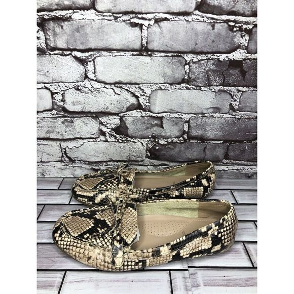 Aldo Cream Snake Skin Print Bow Leather Mocs Driving Shoes Women Sz 8M US/38.5EU - Picture 1 of 16
